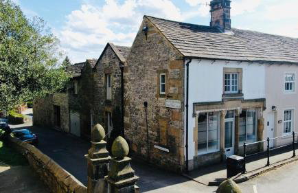 Beautifully Renovated Old Sweet Shop - Foto 1