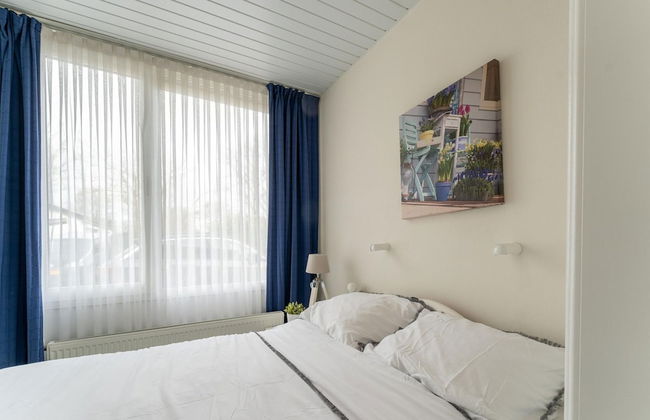 Holiday Home in Zeeland Near Lake - Foto 5