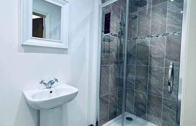 Stunning 3-bed Cottage, 15mins From Newcastle - Photo 9