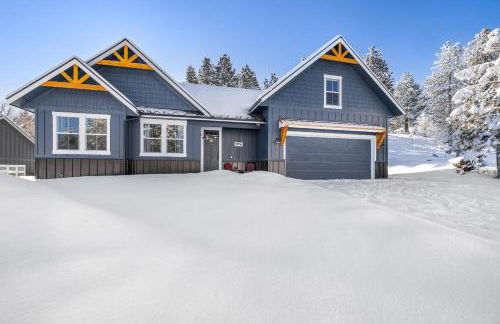 New Mountain Bluebird - walk to lake, golf, and town - game rm - family friendly - sleeps 14 - Photo 29