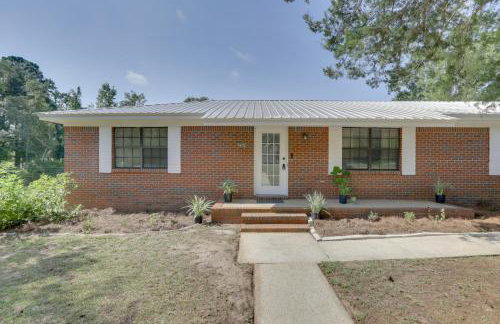 Pet-Friendly Slocomb Vacation Rental with Sunroom! - Foto 35