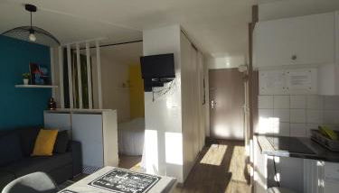 Appartement 2 personnes, superbe vue montagne, exposé sud, Résidence très calme, parking - Foto 4