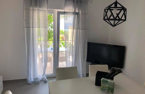 Villa Lorenta Apartments - Photo 6