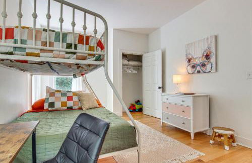 Black Mountain Hideaway with Hot Tub and Pool Table! - Foto 19