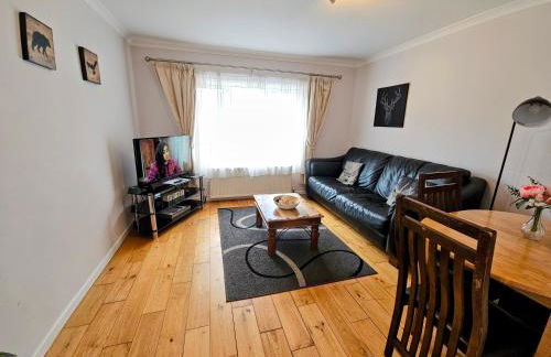 2 Bedrooms - 3 Beds - Free Parking - 168 - Foto 21