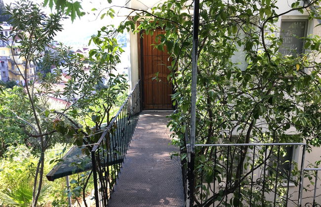 Gungor Apart - Photo 16