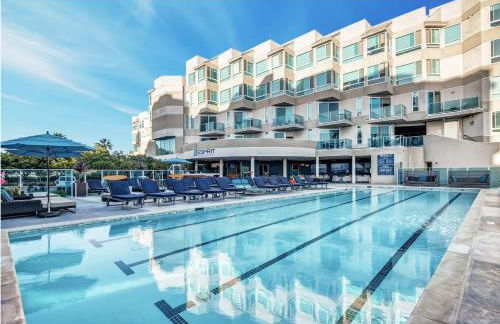 Ocean's Edge 2BR Penthouse - Infinite Blue Views - Foto 4