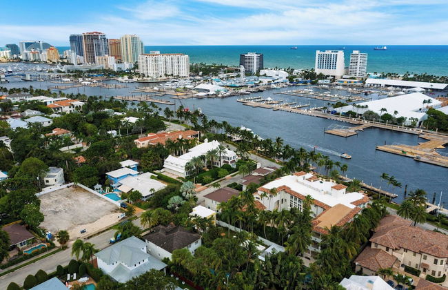 Las Olas Oasis by Avantstay Minutes to the Beach + Hot Tub - Foto 52