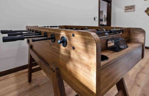 Luxe Mt. Rainier Lodge w/ Hot Tub-AC-Game Room - Foto 23