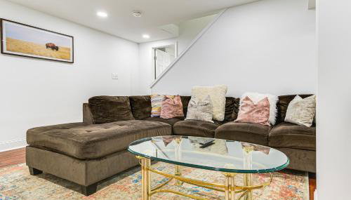 7 Mi to Baltimore Maryland Gem with Shared Yard! - Foto 5