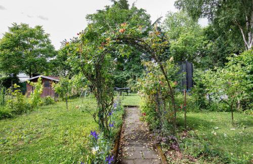Ferienwohnung mit Garten - Foto 24
