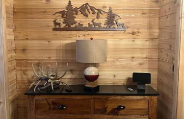 Cozy Cabin Retreat for Your Perfect Getaway - Foto 12