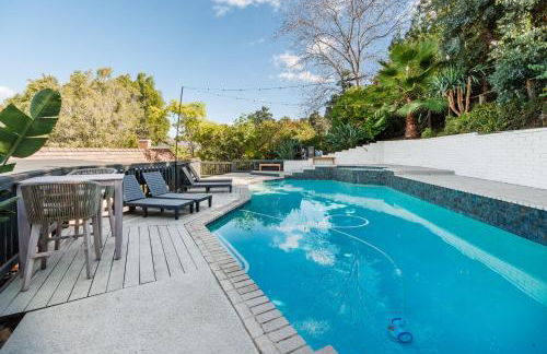 5BR Oasis with Pool, Arcade, Sauna - Photo 55