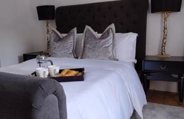 The Old Post Office Spacious 3-Bed Cottage in North Perrott - Photo 6