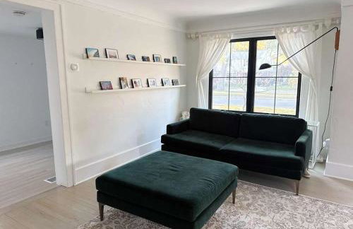 Recently Renovated 1924 DUTCH in Royal Oak - Foto 18