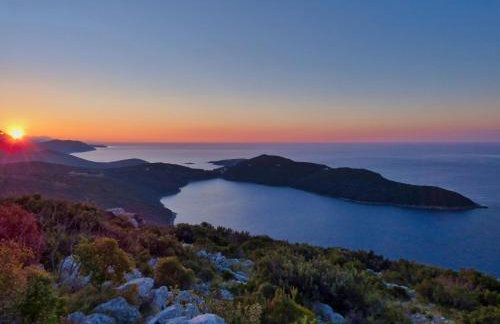 Olive Garden Beachside Hideaway - Photo 5