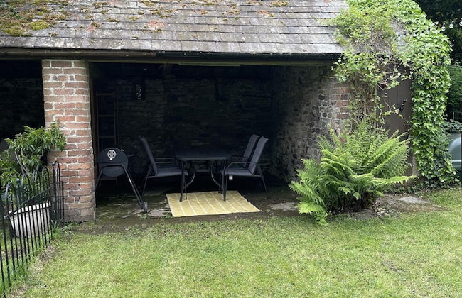 Stunning 2-bedroomed Cottage - Foto 27