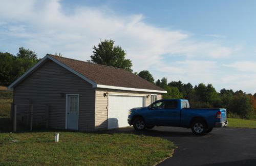 The Hilltop Retreat - Peaceful with Great Views! - Foto 9