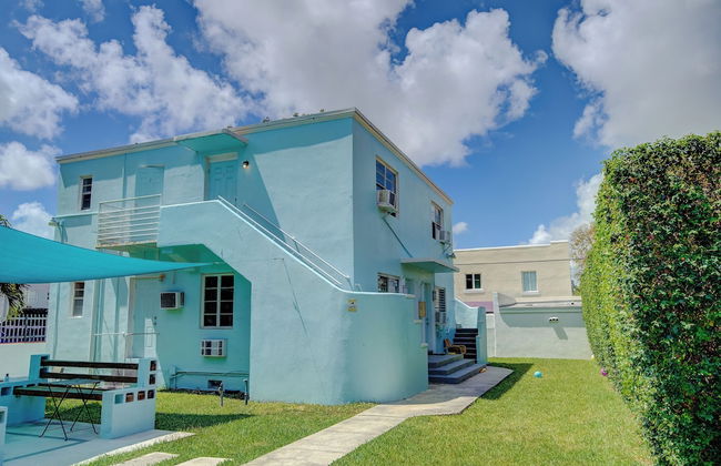 Apartments near brickell - Photo 1
