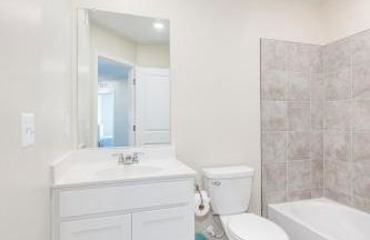 3BR 3Bath Newly Built Townhome in Charles Town, WV - Foto 6