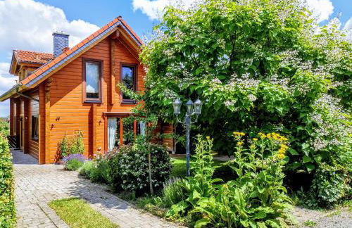 Gemütliches Blockhaus am Wald mit großem Garten - Foto 1