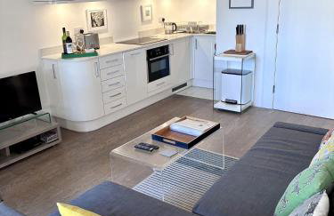 Regatta - A lakeview apartment in Thorpeness - Aldeburgh Coastal Cottages - Photo 6