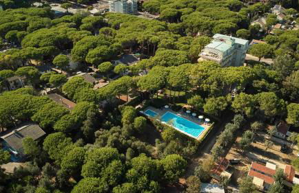 Aparthotel La Pineta - Photo 45