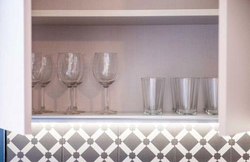 BrightHouse with Warm and Friendly Vibes - Photo 15