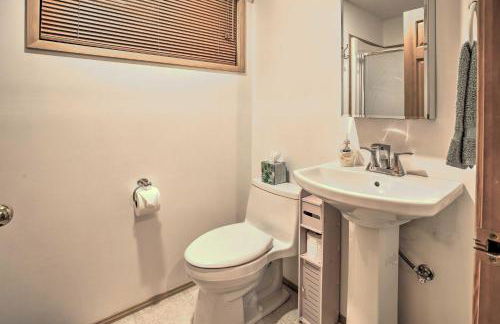 Remote Island Escape with Breathtaking Views - Photo 22