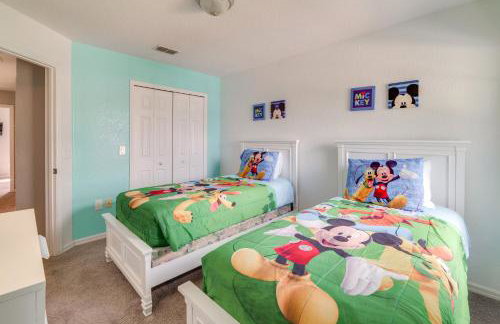 Private Pool and Hot Tub Modern Davenport Home! - Foto 20