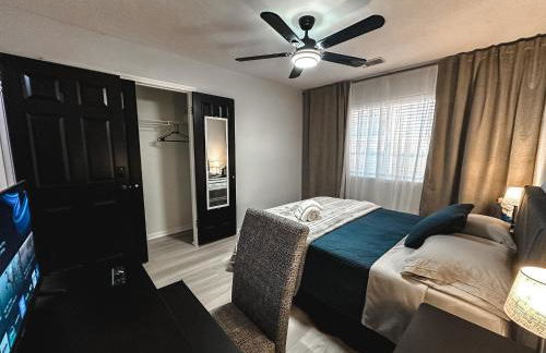 Maple House Romantic Getaway WHot Tub Near IAH - Foto 14