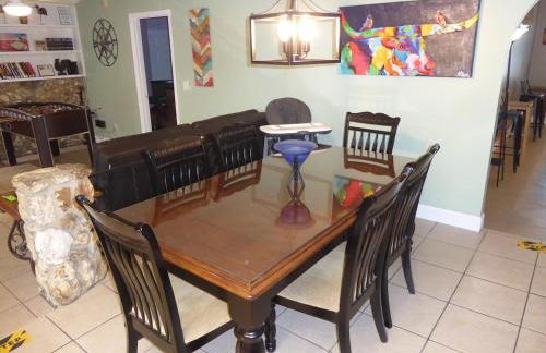Perfecto Mundo 6, Orlando Area 4BR-2MB-3Bath Huge Pool, Ping Pong, Billiard, Disney Universal - Foto 32