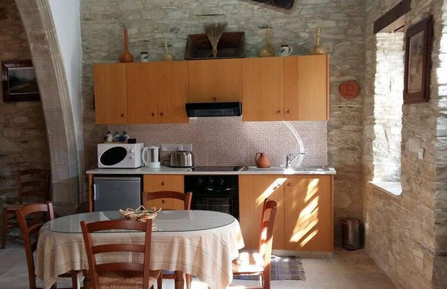 Romios Holiday Apartments - Photo 77