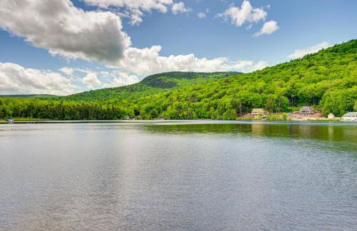 Peaceful Stark Cottage with Deck on South Ponds! - Foto 38