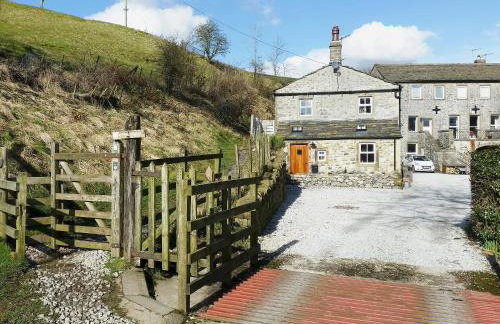 Miller Cottage - Photo 13