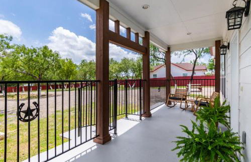 Family-Ready 4BR with Yard & Kids Playground - Foto 46