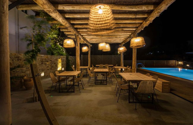 Anemoessa Luxury Villas - Photo 39