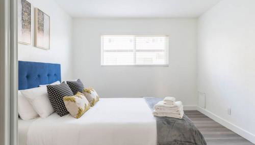 City Retreat Minutes to DT - Foto 4