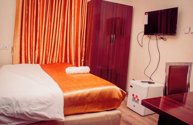 HOTEL D RITZ - Foto 20