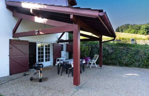 Bel appartement avec terrasse jardin vue montagne - Foto 1