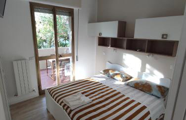 Beach House Garden, 300m dal mare, wifi, bici, giardino privato, clima - Foto 18