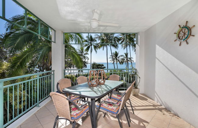 Beachfront Bliss 3-bedroom Apartment with Sea View 4 - Foto 20