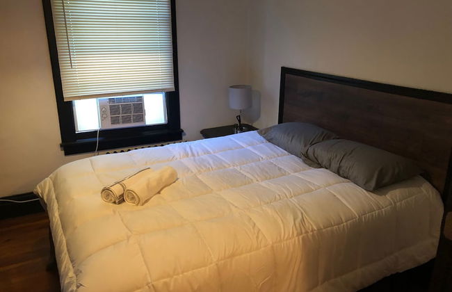 The 540 With Private Yard & Parking, Near Falls & Casino by Niagara Hospitality - Photo 7