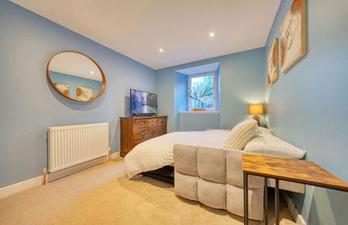 3-Bed Flat Free Parking 10 Mins to City Centre - Foto 9