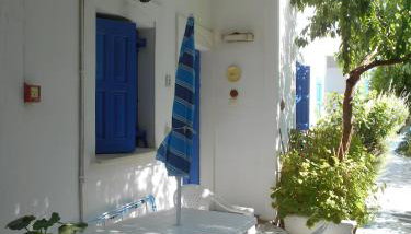 Meltemia Studios - Foto 3, Garden, Garden view