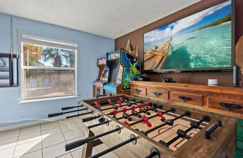 Pirates Cove - Private Pool, Seasonal Hot Tub, Game Room, Close to Beach, Pets OK - Photo 36