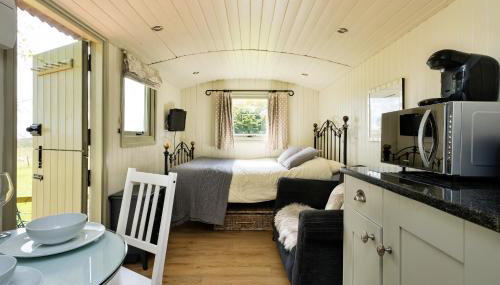 Finest Retreats - Hay and Hedgerow Glamping - Foto 2