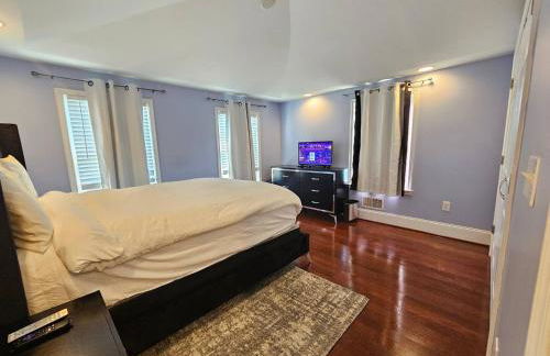 Two Story Queen Primary - Foto 18