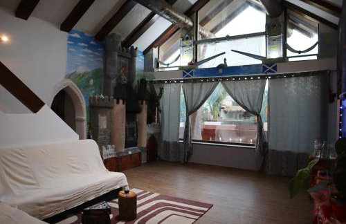 Villa Cuenca - Photo 19