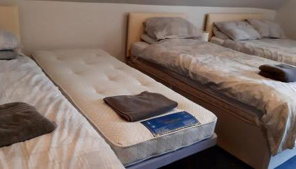 1 Bed Flat - Sleeps 4 - Garden - Parking - Wifi - Foto 4